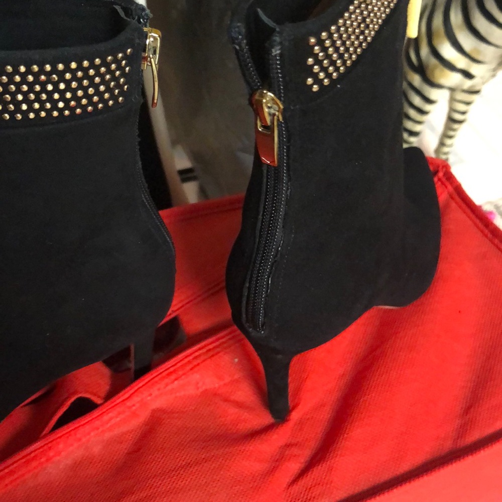 Booties - Picture 5 of 6